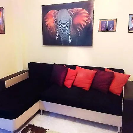 شقة Duplex In Sintriacourtpremium بالشيك