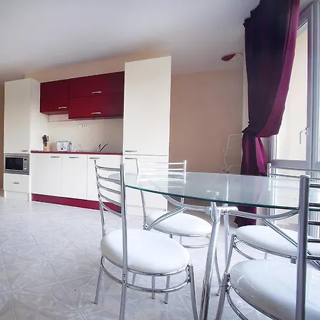 Appartement Duplex In Sintriacourtpremium